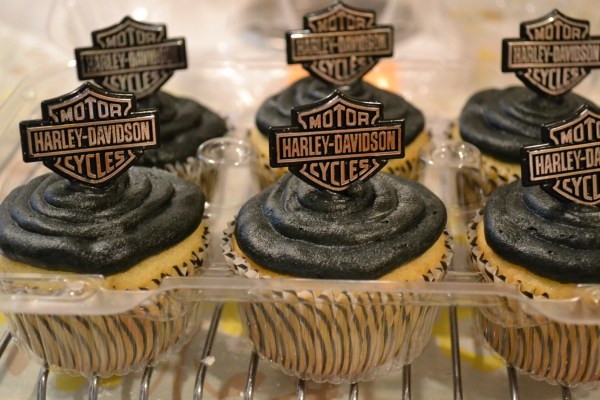 Cupcakes 1 6-6-2015 004